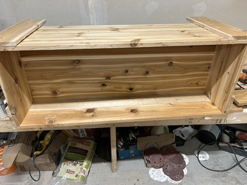 Cedar planter box side view showing construction detail - Ottawa Handiman